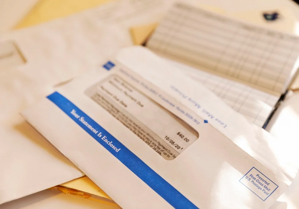 "<a href="https://www.rawpixel.com/image/6074106/bills-and-checkbook" target="_blank" rel="noreferrer noopener">Bills and Checkbook</a>"/ <a href="https://creativecommons.org/publicdomain/zero/1.0/?ref=openverse" target="_blank" rel="noreferrer noopener">CC0 1.0</a>